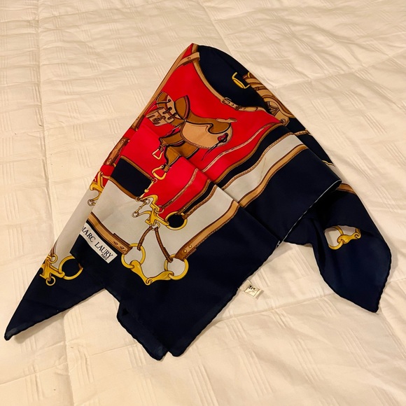 Scarf Marc Laury Paris - Picture 2 of 3